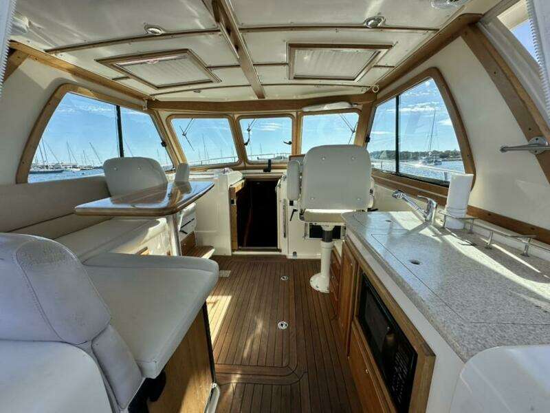 DESTINY 34ft Sabre Yacht For Sale