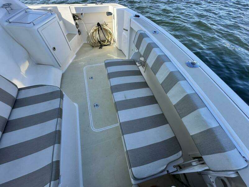 DESTINY 34ft Sabre Yacht For Sale