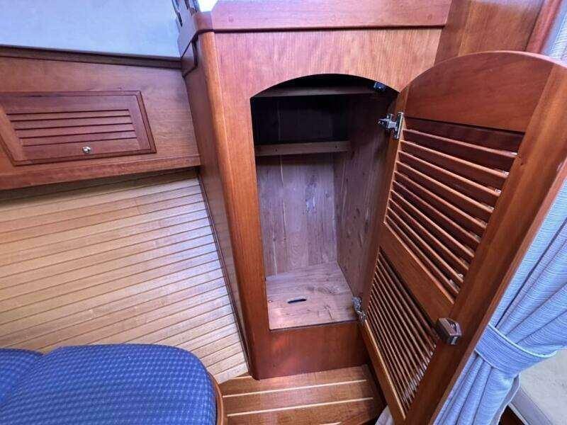 DESTINY 34ft Sabre Yacht For Sale