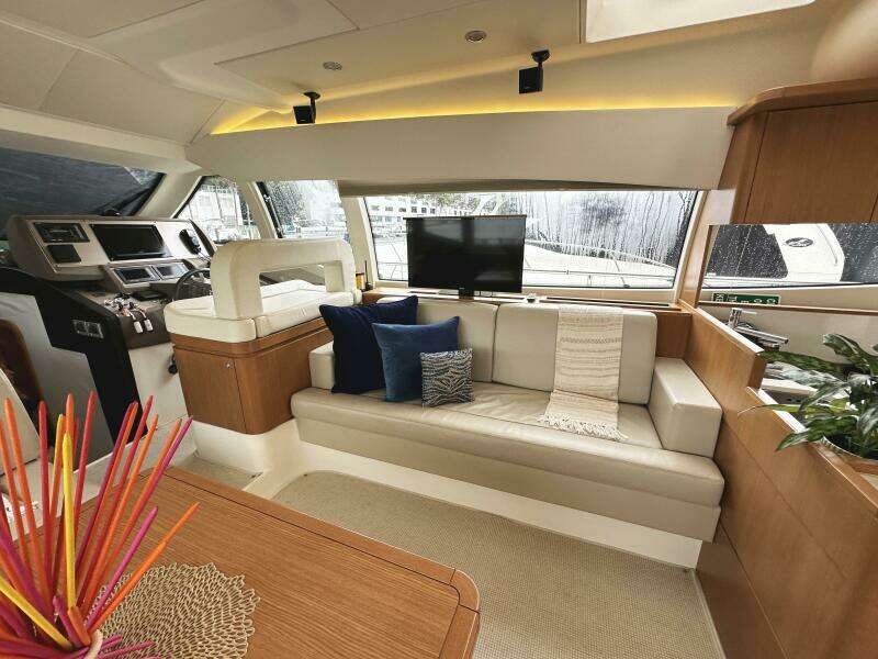 PRIMO 53ft Ferretti Yachts Yacht For Sale
