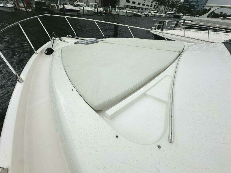 PRIMO 53ft Ferretti Yachts Yacht For Sale