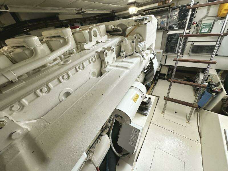 PRIMO 53ft Ferretti Yachts Yacht For Sale
