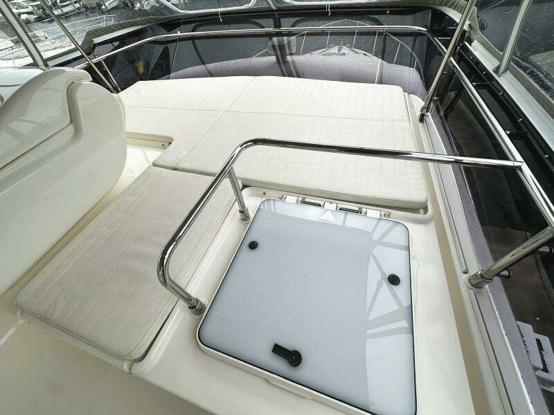 PRIMO 53ft Ferretti Yachts Yacht For Sale