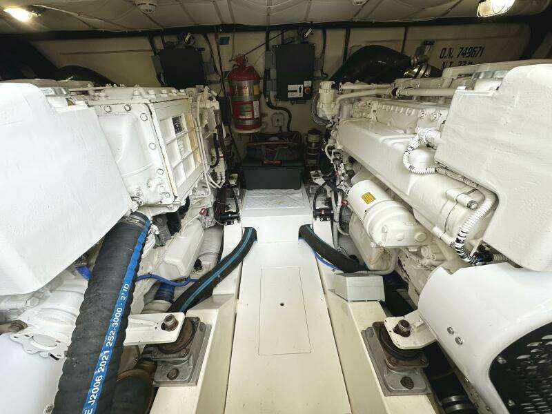 PRIMO 53ft Ferretti Yachts Yacht For Sale