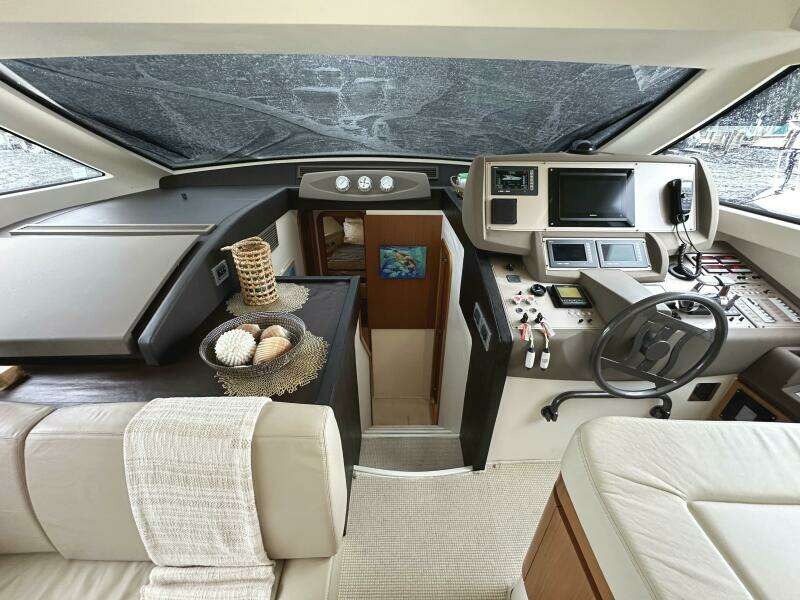 PRIMO 53ft Ferretti Yachts Yacht For Sale