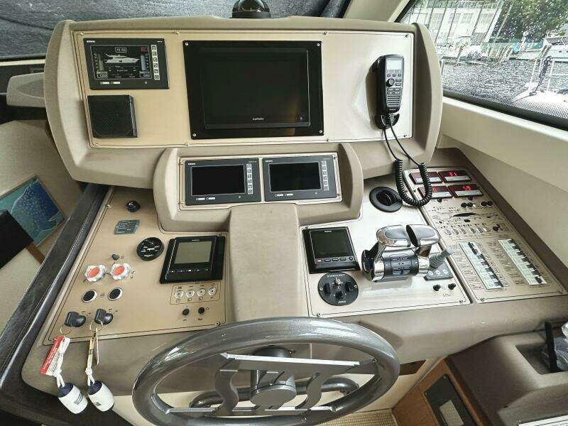 PRIMO 53ft Ferretti Yachts Yacht For Sale
