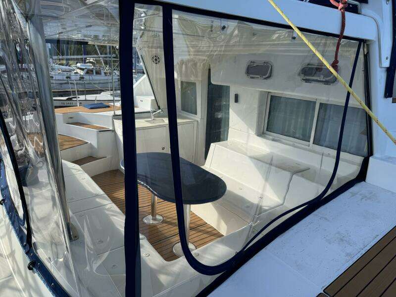 MAKANI 44ft Lagoon Yacht For Sale