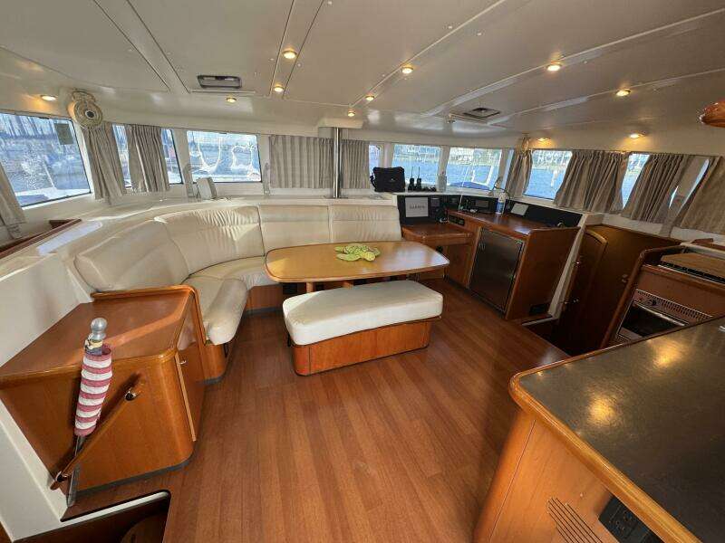 MAKANI 44ft Lagoon Yacht For Sale