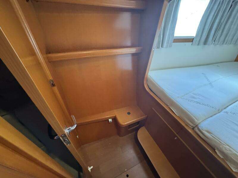 MAKANI 44ft Lagoon Yacht For Sale