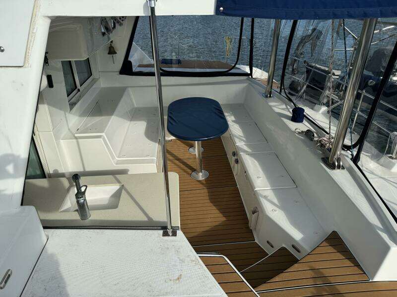 MAKANI 44ft Lagoon Yacht For Sale