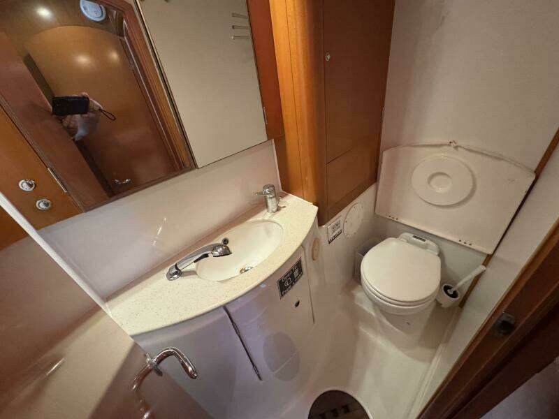 MAKANI 44ft Lagoon Yacht For Sale