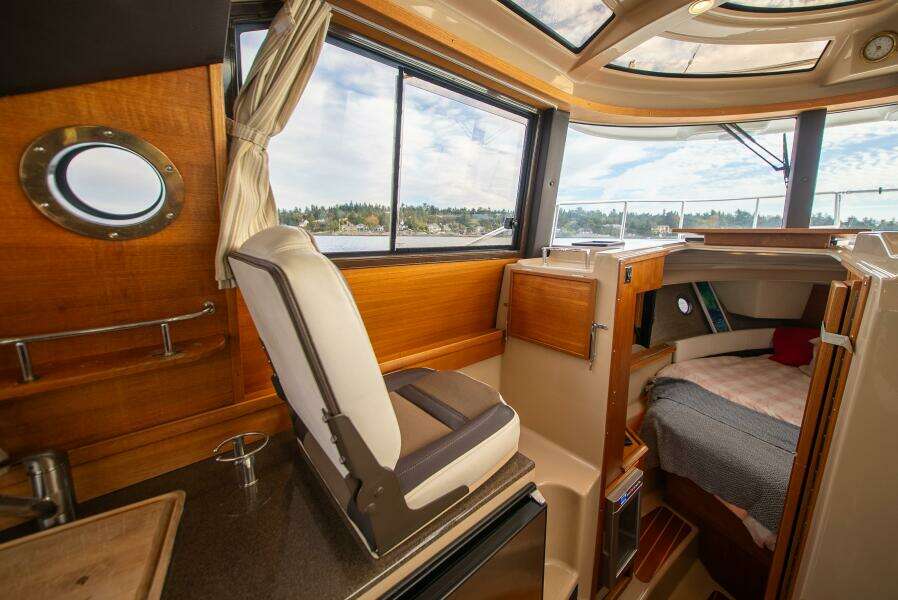 CreaMara 29ft Ranger Tugs Yacht For Sale