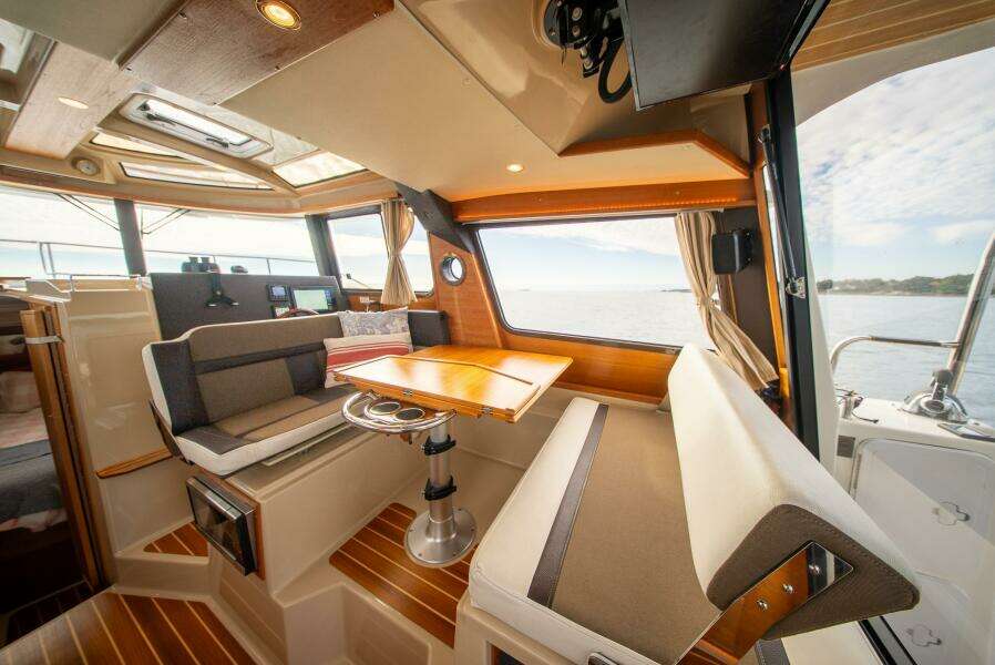 CreaMara 29ft Ranger Tugs Yacht For Sale