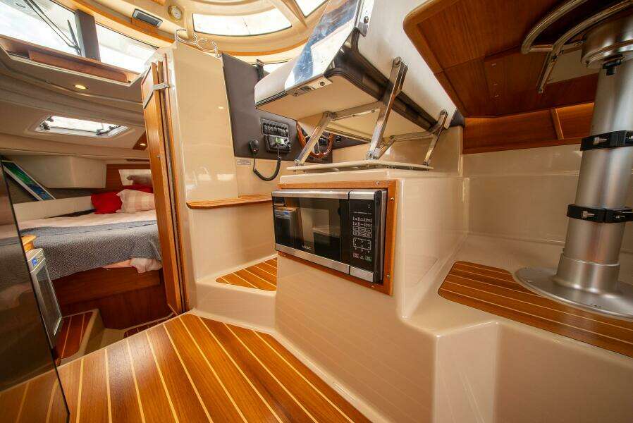 CreaMara 29ft Ranger Tugs Yacht For Sale