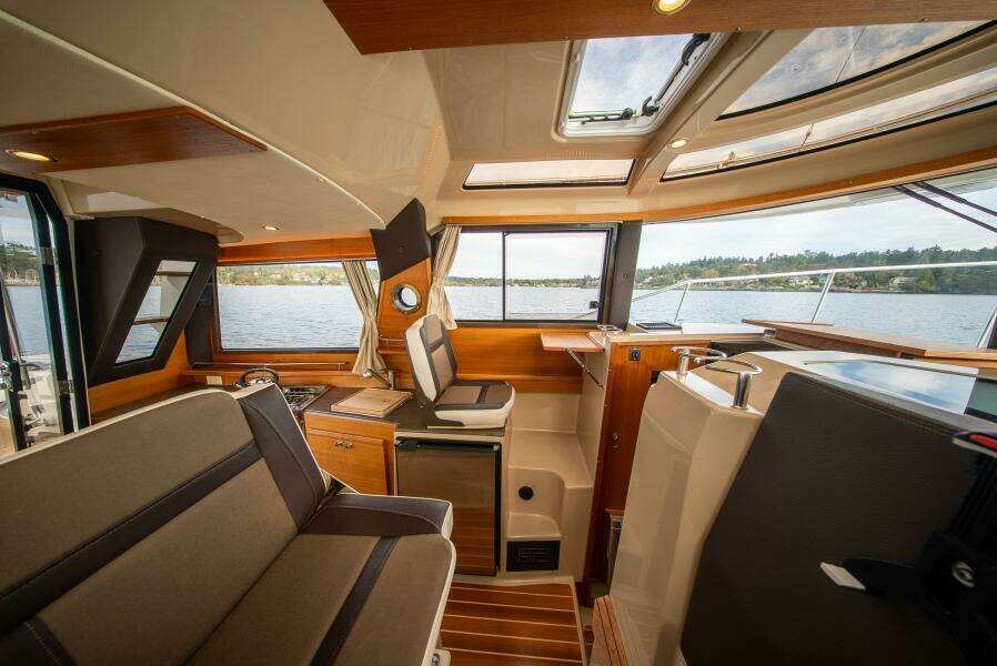 CreaMara 29ft Ranger Tugs Yacht For Sale