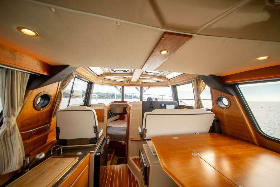CreaMara 29ft Ranger Tugs Yacht For Sale
