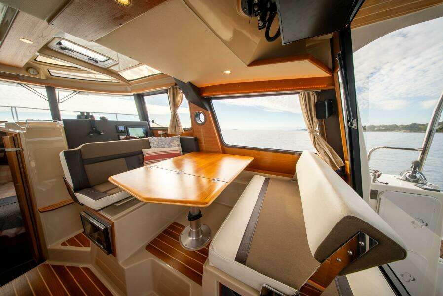 CreaMara 29ft Ranger Tugs Yacht For Sale