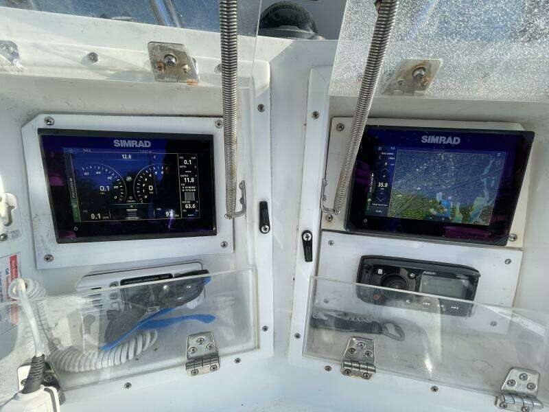 23ft Contender Yacht For Sale