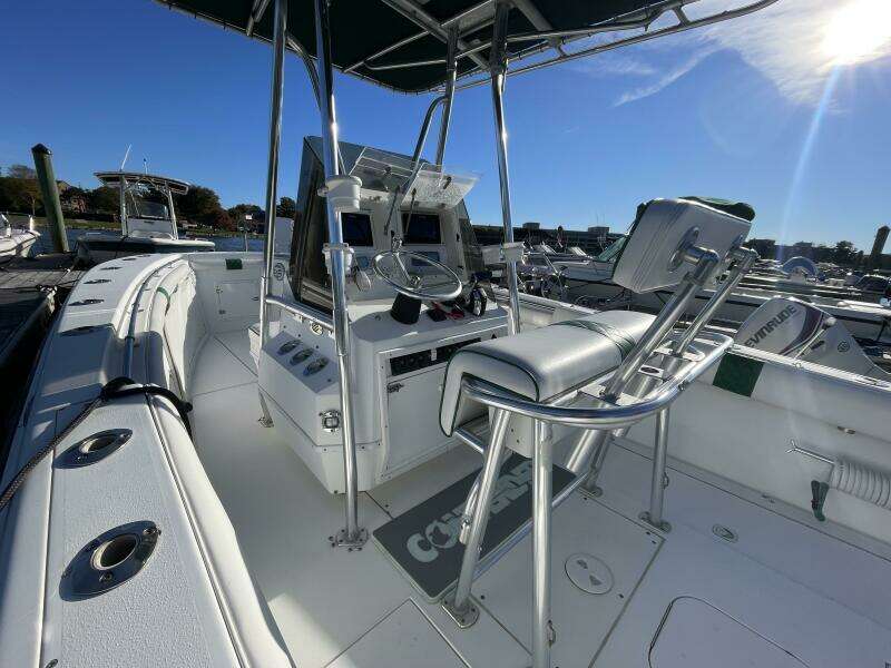23ft Contender Yacht For Sale