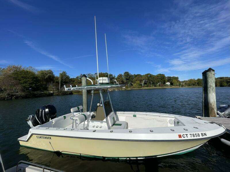 23ft Contender Yacht For Sale