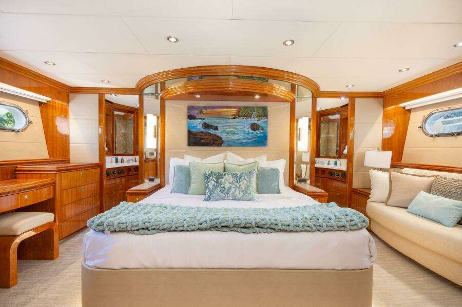 97ft Hargrave Yacht For Sale