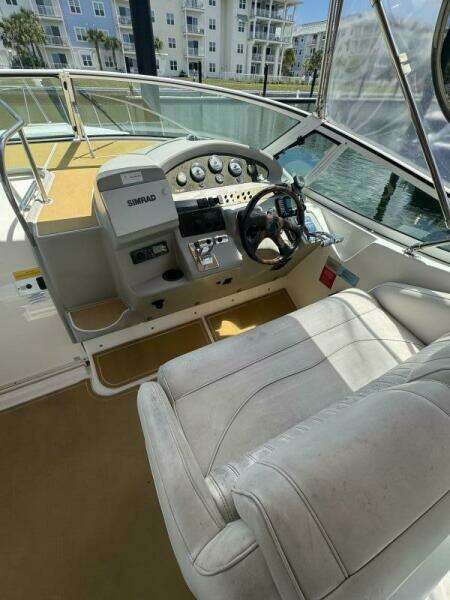 34ft Cruisers Yachts Yacht For Sale