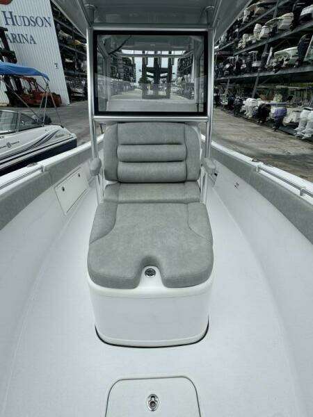 28ft Sportsman Yacht For Sale