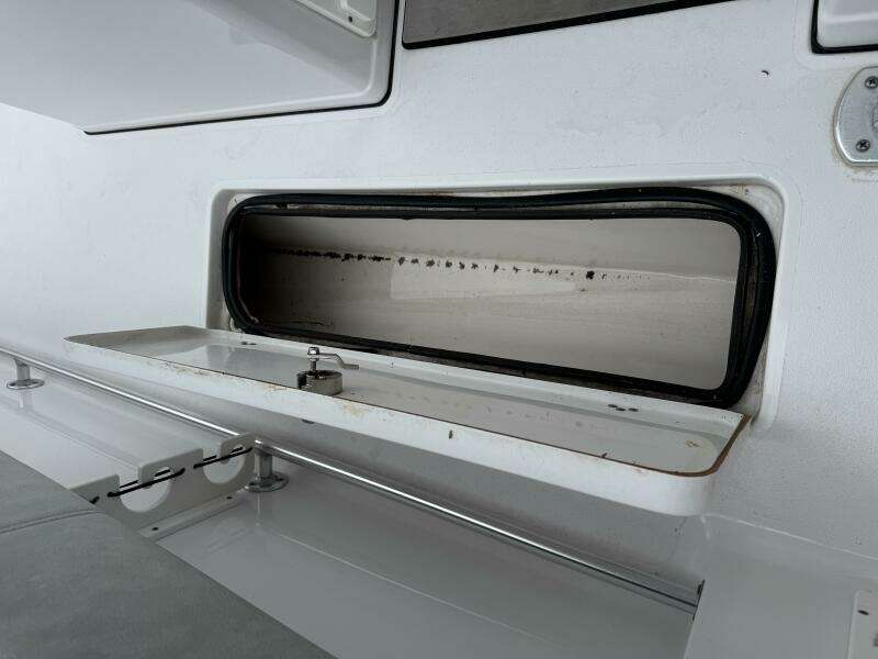28ft Sportsman Yacht For Sale
