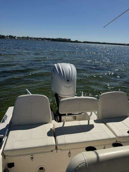 25ft Grady White Yacht For Sale