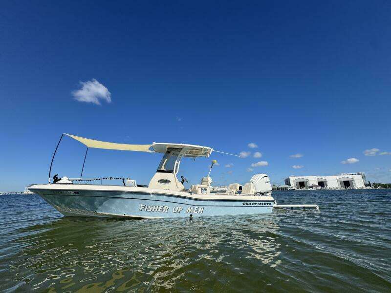 25ft Grady White Yacht For Sale