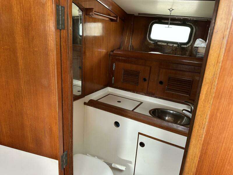 Big Adventure 46ft Oceanic Yacht For Sale