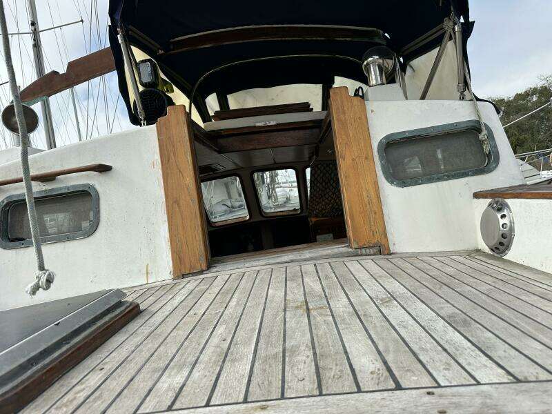 Big Adventure 46ft Oceanic Yacht For Sale