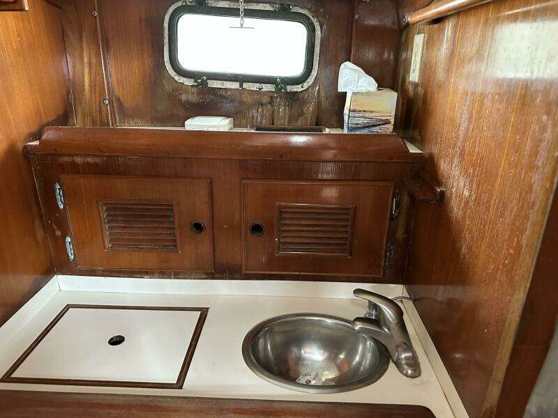 Big Adventure 46ft Oceanic Yacht For Sale