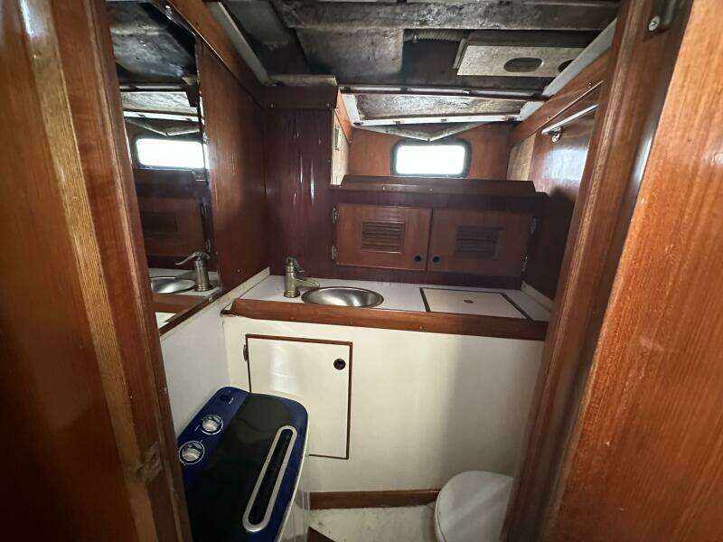 Big Adventure 46ft Oceanic Yacht For Sale