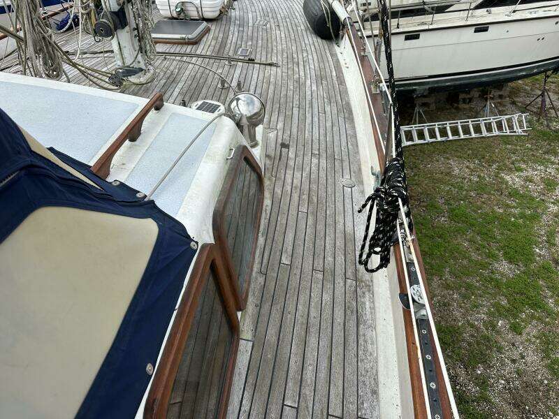 Big Adventure 46ft Oceanic Yacht For Sale