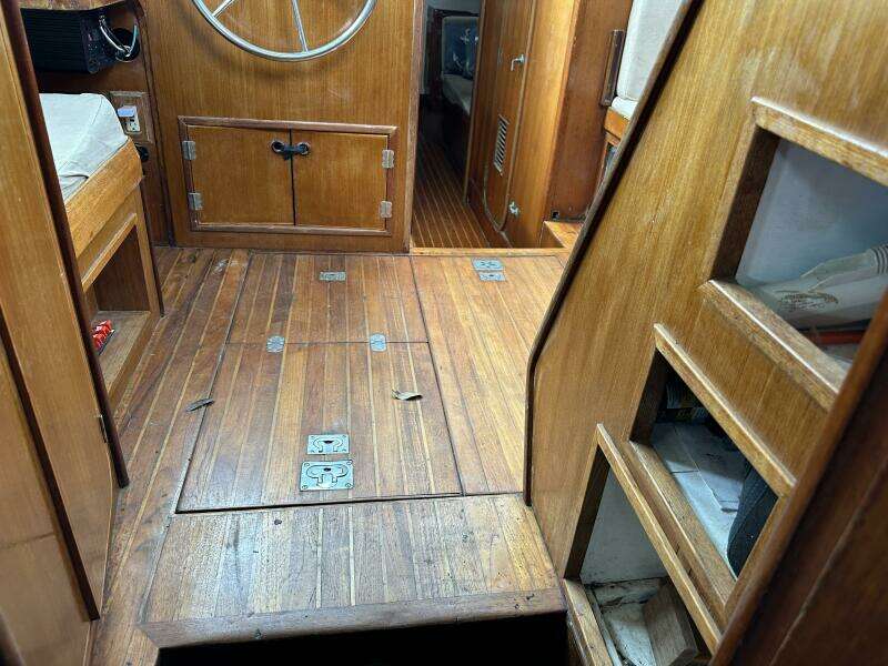 Big Adventure 46ft Oceanic Yacht For Sale