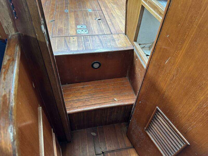 Big Adventure 46ft Oceanic Yacht For Sale