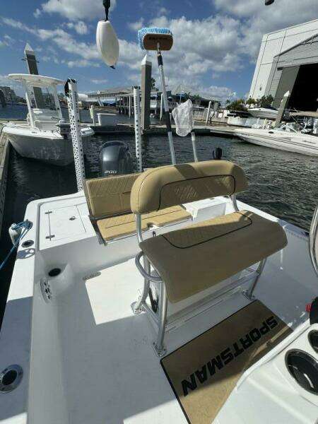 23ft Sportsman Yacht For Sale