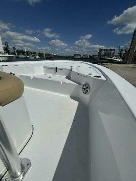 23ft Sportsman Yacht For Sale