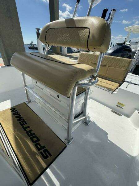 23ft Sportsman Yacht For Sale