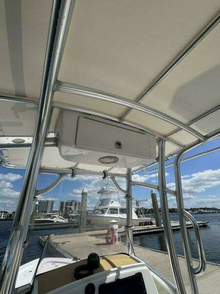 23ft Sportsman Yacht For Sale