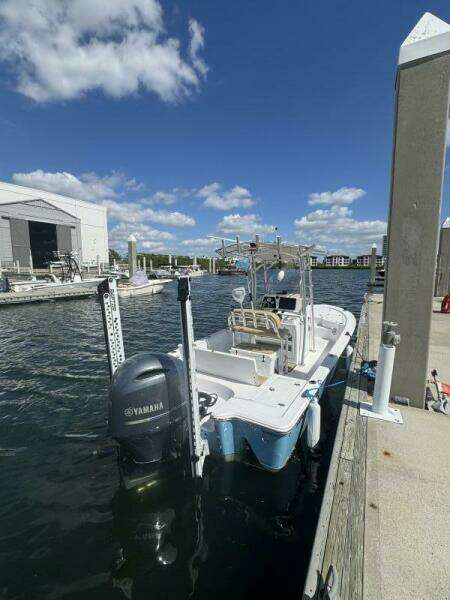23ft Sportsman Yacht For Sale