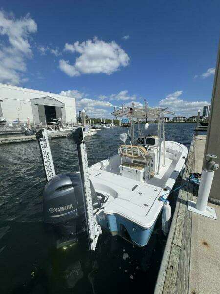 23ft Sportsman Yacht For Sale