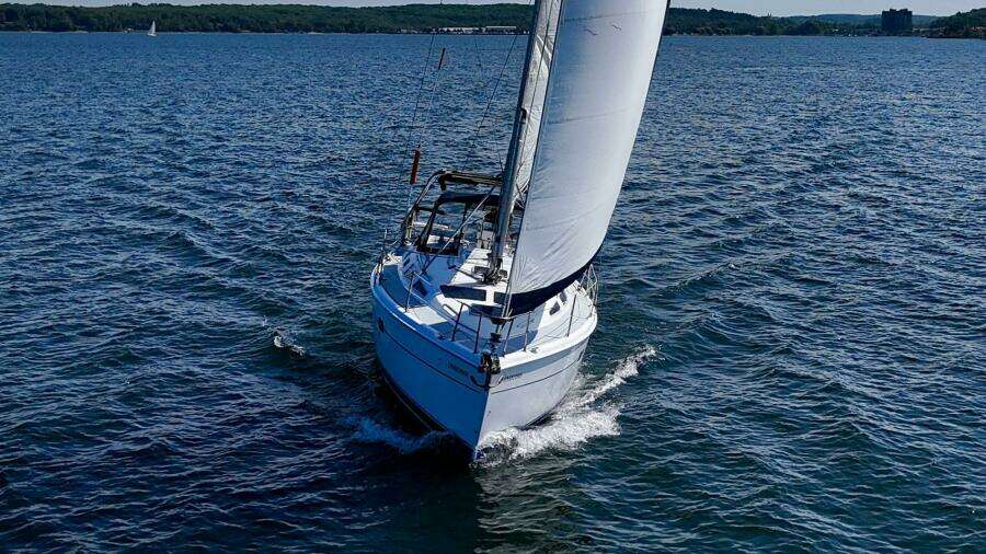 Monarch 35ft Hunter Yacht For Sale