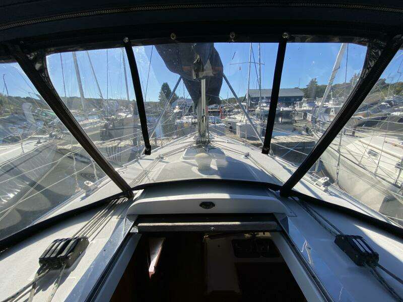 Monarch 35ft Hunter Yacht For Sale
