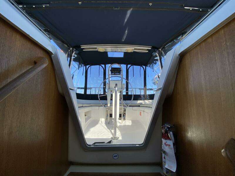 Monarch 35ft Hunter Yacht For Sale