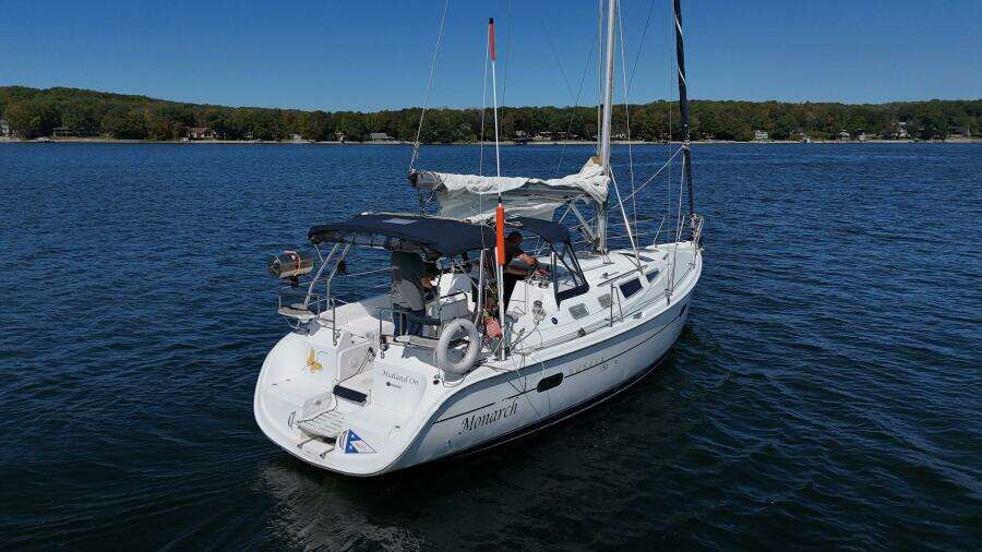 Monarch 35ft Hunter Yacht For Sale