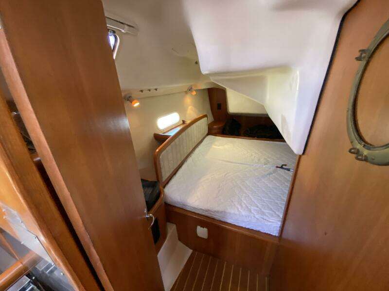 Monarch 35ft Hunter Yacht For Sale