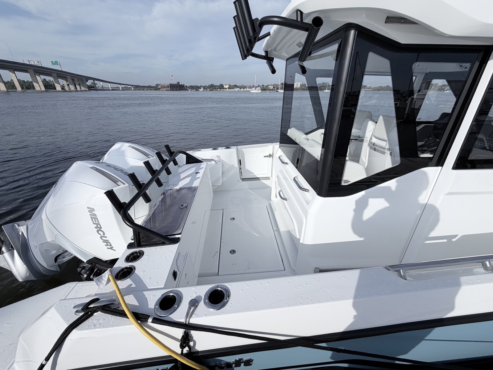 2027 Wellcraft Explorer