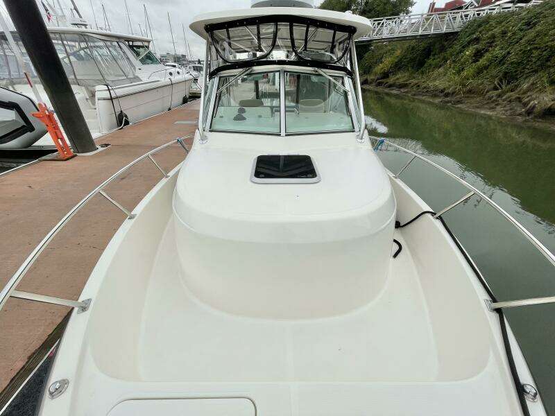28ft Pursuit Yacht For Sale